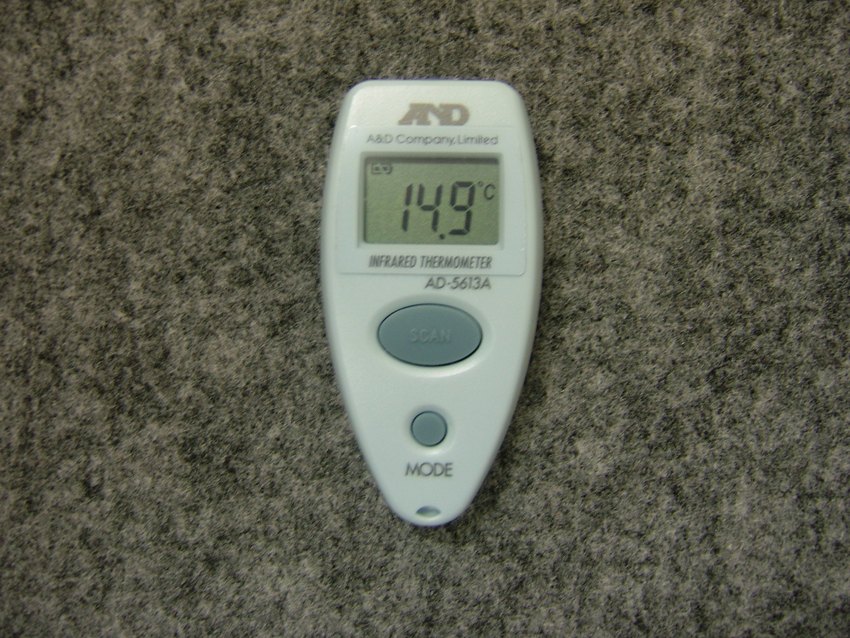 PIANO BORD&PEDAL BOARD 断熱防音用設置後の床との温度差は 